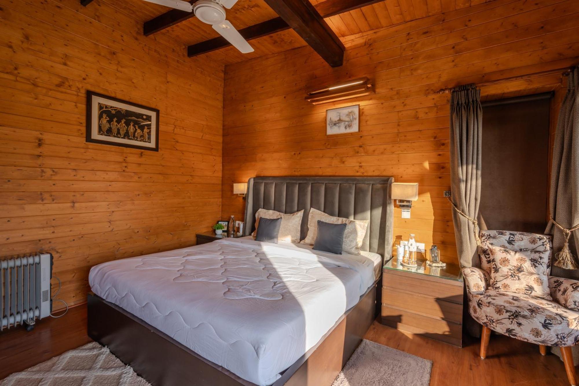 Saffronstays Timber Crest Dehradun Exteriör bild
