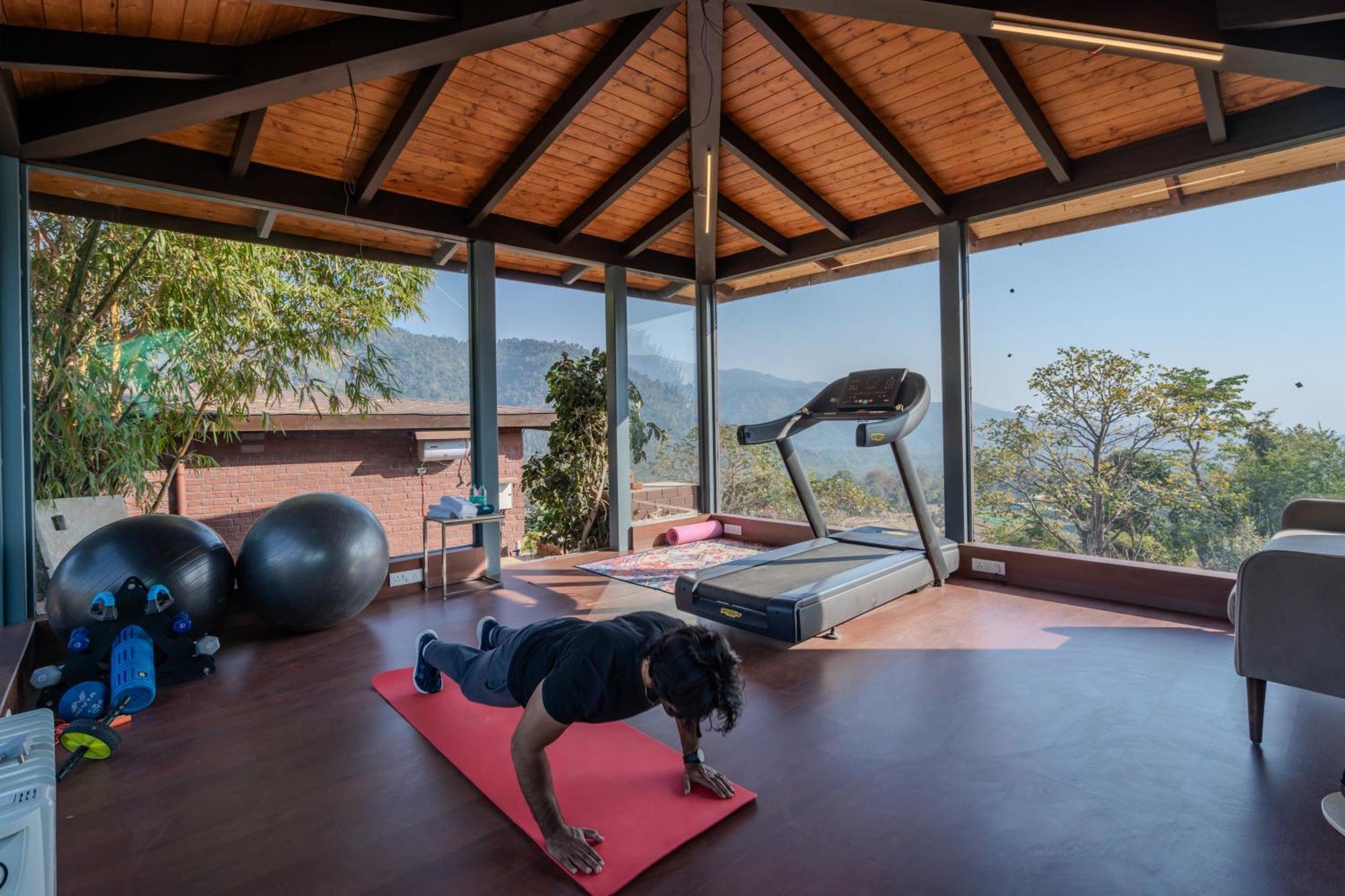 Saffronstays Timber Crest Dehradun Exteriör bild